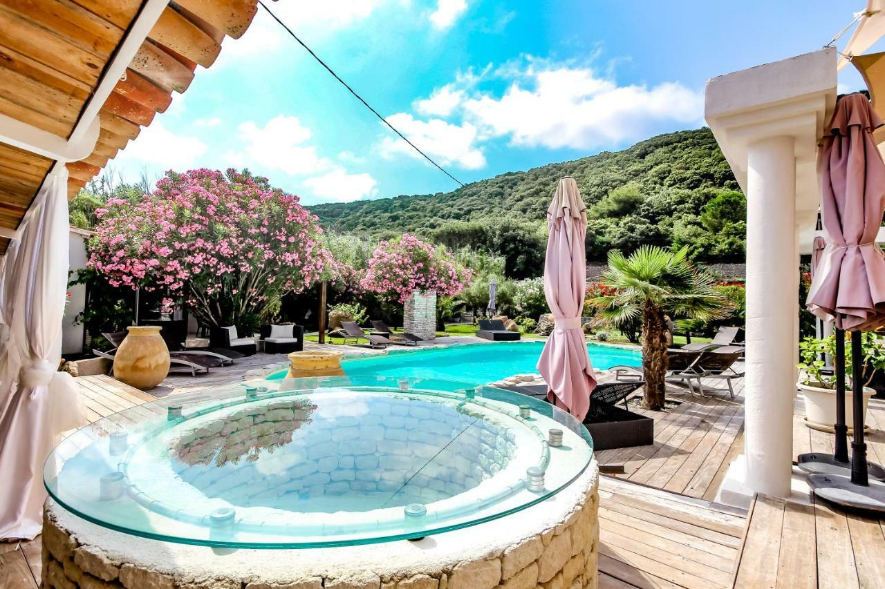 Villa Petra Bianca Suite & Chambre A 10Mn A Pied Du Port De Bonifacio ボニファシオ エクステリア 写真